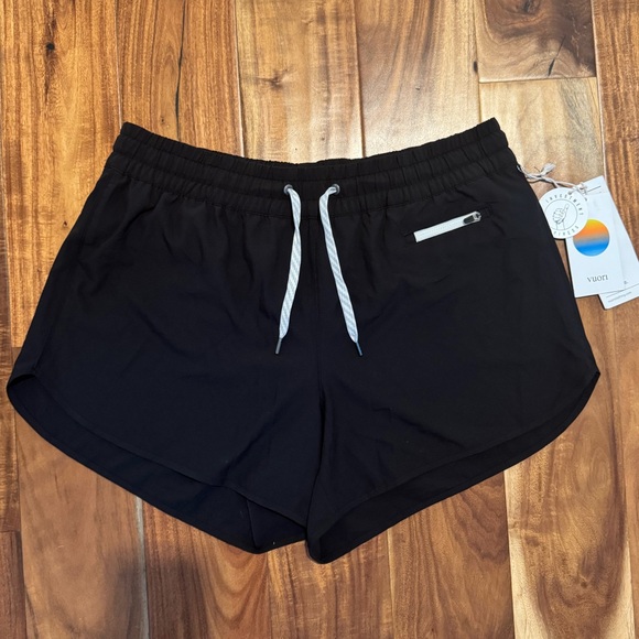 Vuori Black Athletic Women's Shorts - Picture 1 of 8